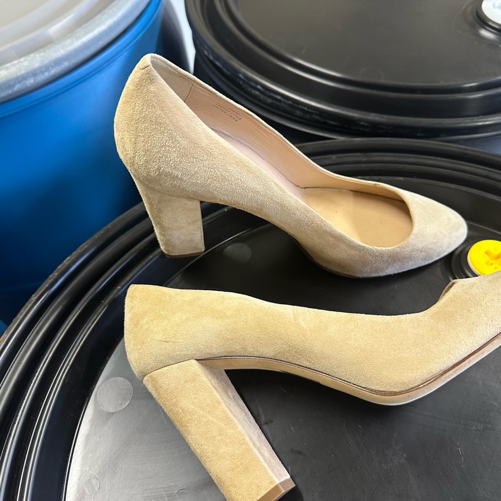 Tory Burch Tan Block Heel Pumps